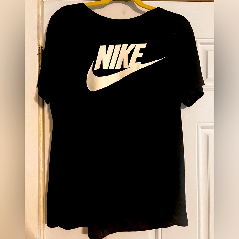 XL Nike t-shirt